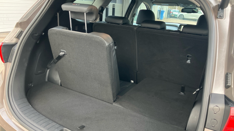 Hyundai Santa Fe 2.2 CRDi Premium 5dr 4WD Diesel Estate